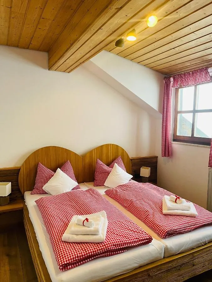 Almberghuette Apartment Philippsreut